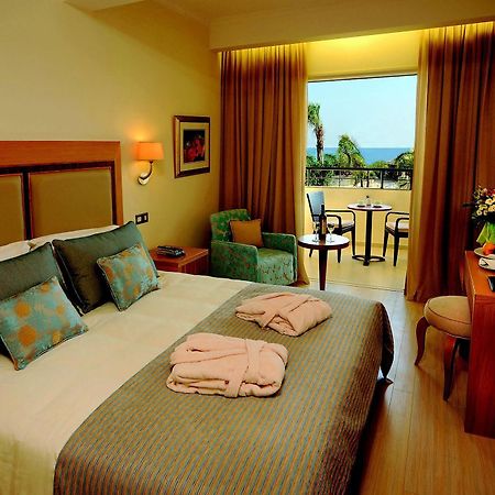 Olympic Bay Adults Only Hotel Ayia Napa Exterior foto